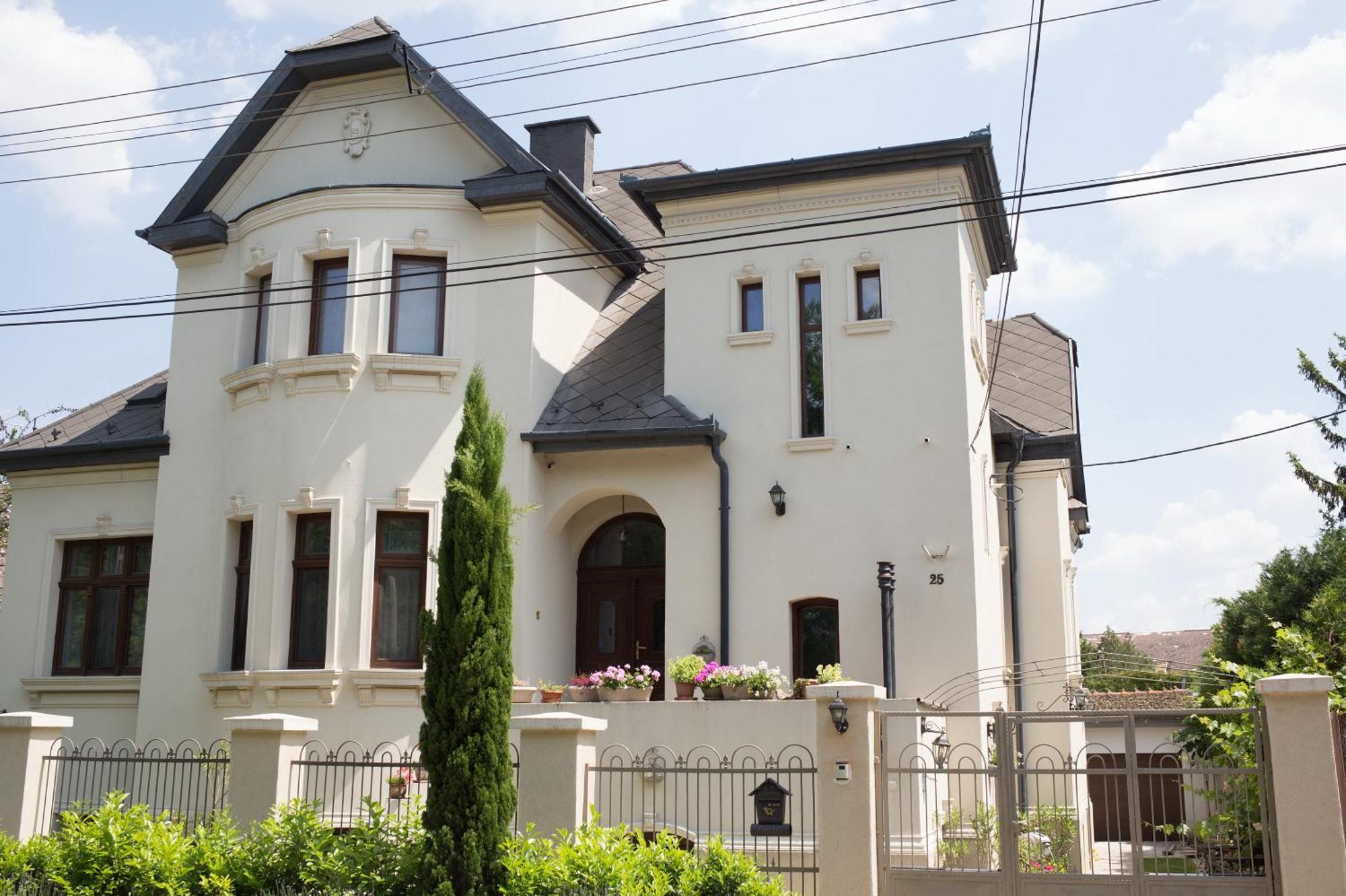 Kuria Apartman With Private Jacuzzi And Pool Budapest Exterior foto